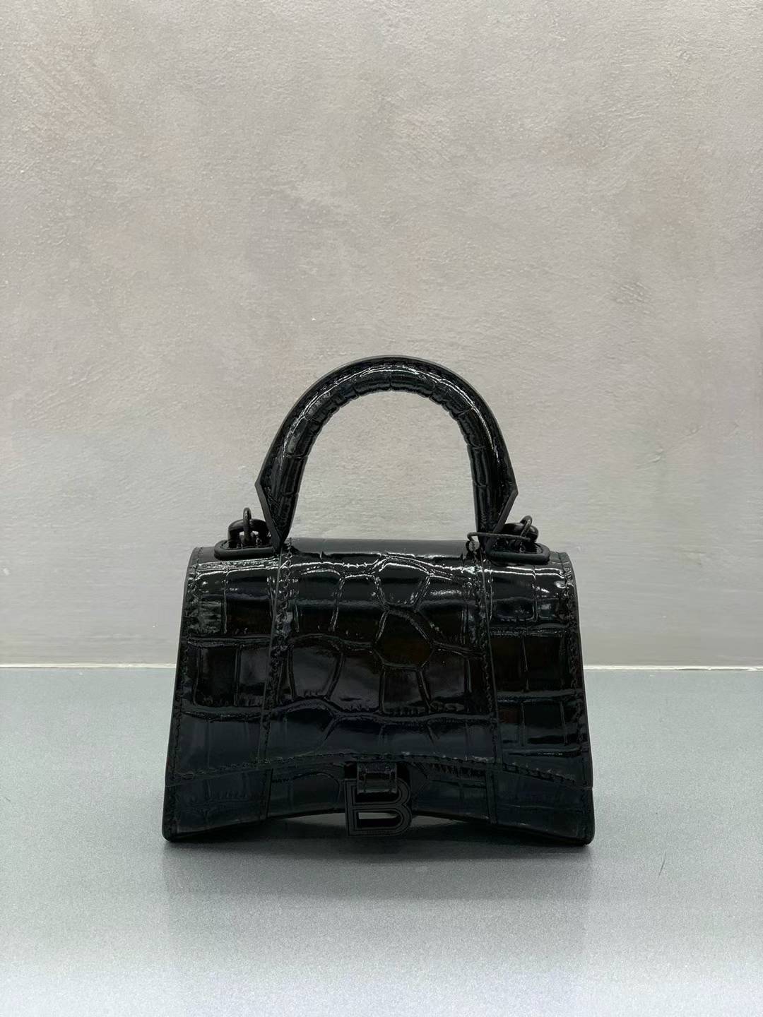 발렌시아가 아워글래스 탑 핸들 미니백 11.5*14*4.5cm