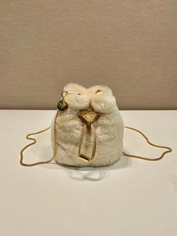 프라다 1NR016 양모 9x9.5x6cm
